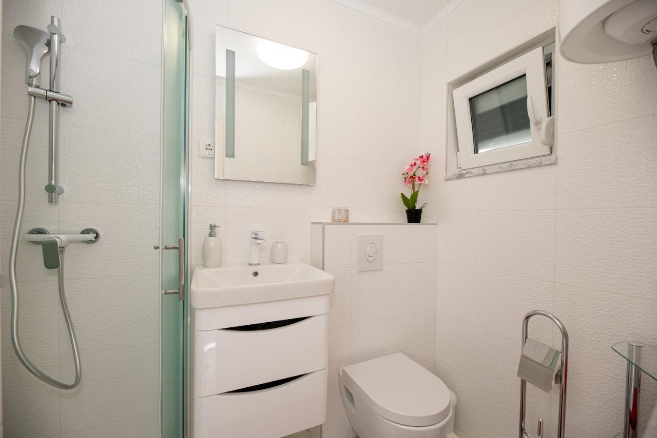 Apartmán Il Dono Del Mare - Island Iz Veli Iž Exteriér fotografie